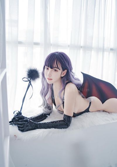 欧美眼妆妆图片_剧情片在线观看高清