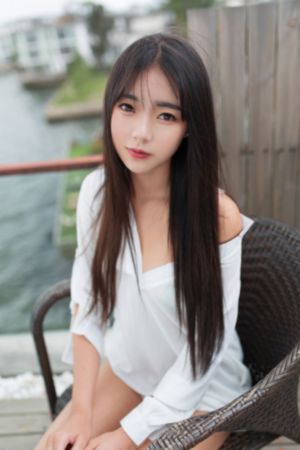 制服诱惑日韩精品_720HD高清在线观看