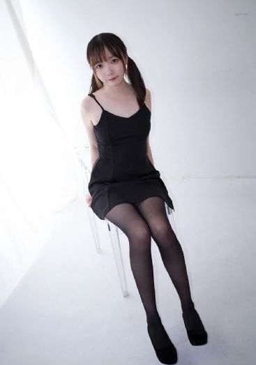 欧美孕妇夫妻照片_无删减在线播放