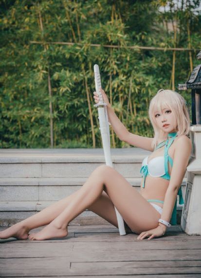 欧美风情小镇几个小区_720手机在线观看