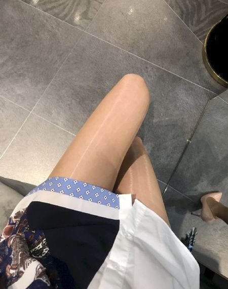 亚洲av成人片无码网站网_剧情片完整版观看