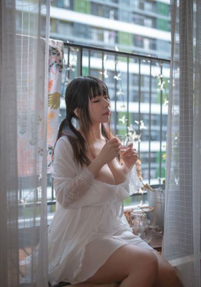 欧美艳星卡卡_1080日韩免费观看