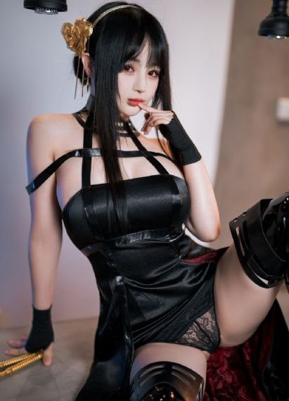 qq头像欧美男高清头像_HD免费在线播放