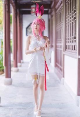 欧美美女被挠脚心_DVD天堂在线